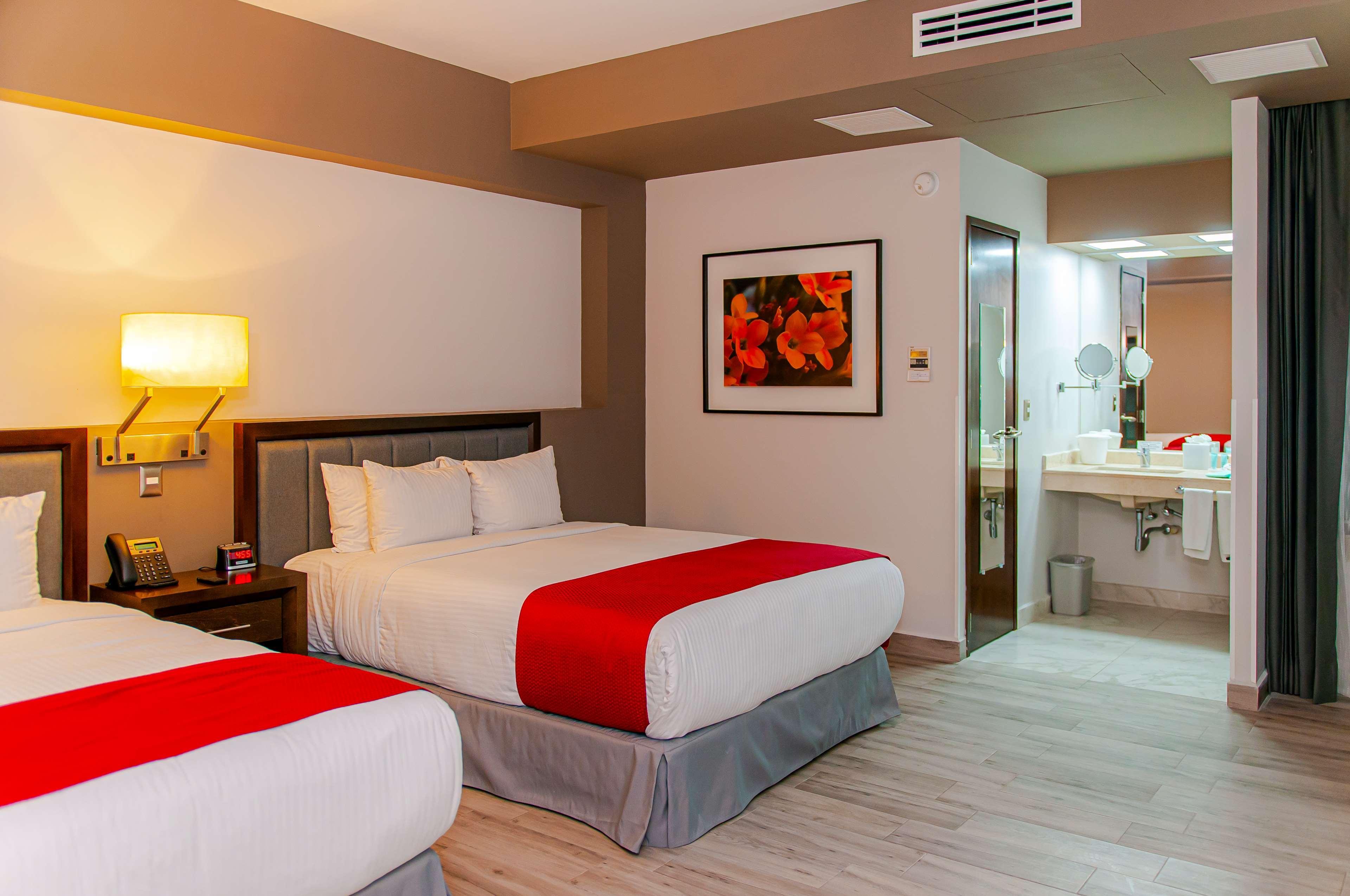 Best Western Oak Meadows Inn Сент-Хеленс Экстерьер фото