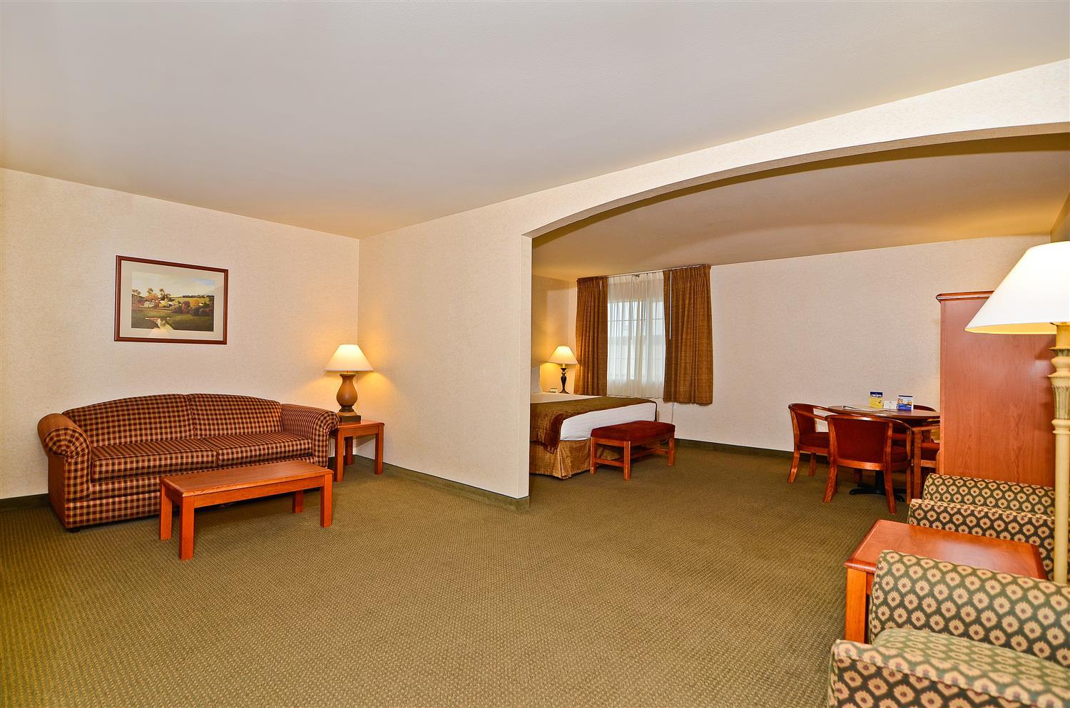 Best Western Oak Meadows Inn Сент-Хеленс Экстерьер фото